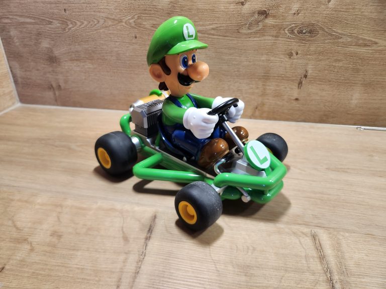 Carrera RC 2,4GHz Mario Kart Pipe Kart Luigi Test/Review