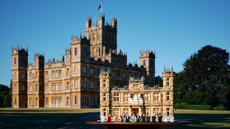 LEGO Downton Abbey 21373: Highclere Castle erscheint mit 4.711 Teilen